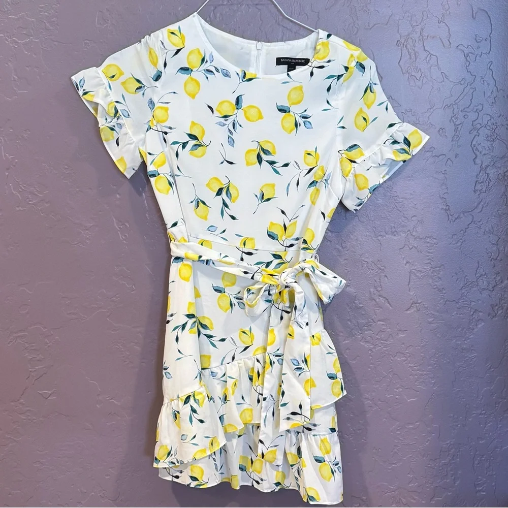 Banana Republic Yellow and White Lemon Print Dress - 2P - Picture 1 of 3
